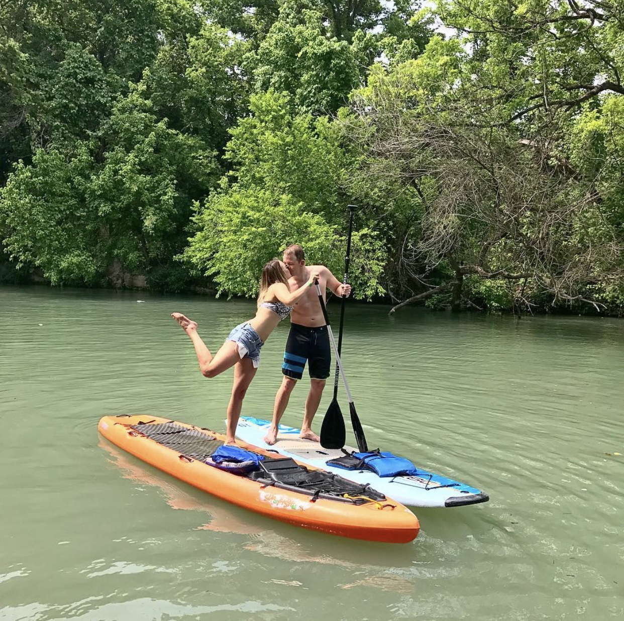 Girlfriends group tubing selfie